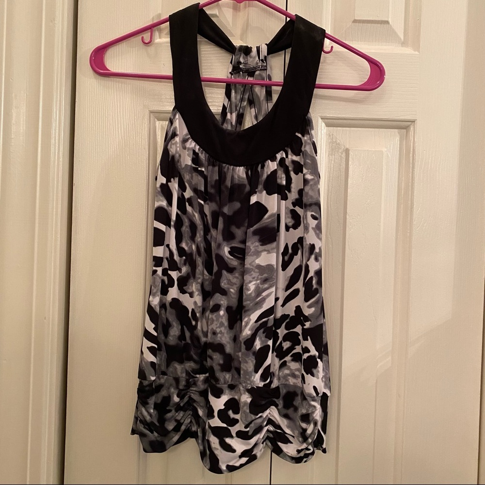 Leopard print top